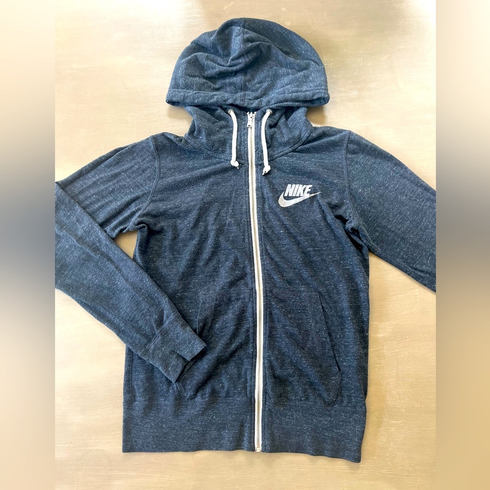 Woman’s Nike Vintage Grey Full Zip Up Hoodie Medium
